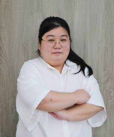 維翎老師照片